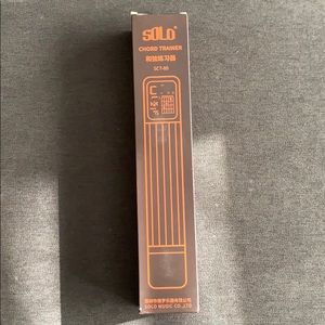 Solo Guitar Chord Trainer, new used once.